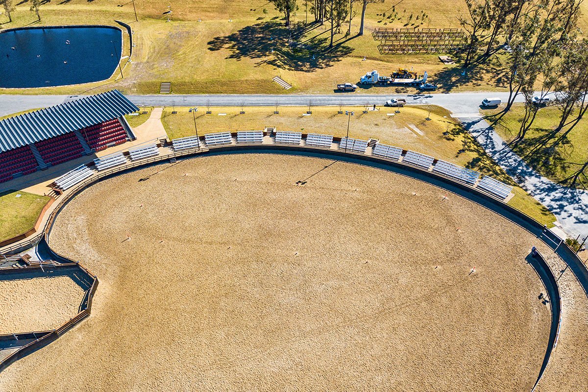 BAB Aluminium equine outdoor seating willinga park